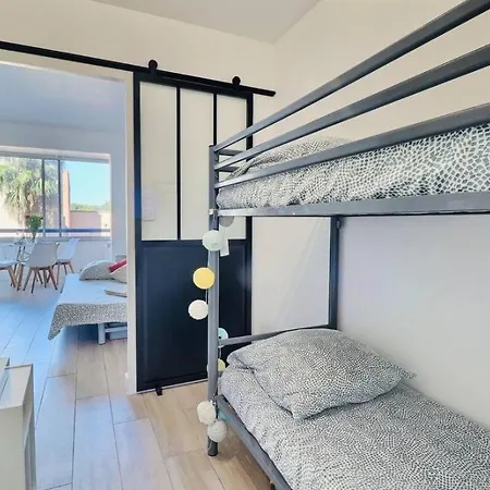 Διαμέρισμα Instant Cozy Proche Avec Parking *